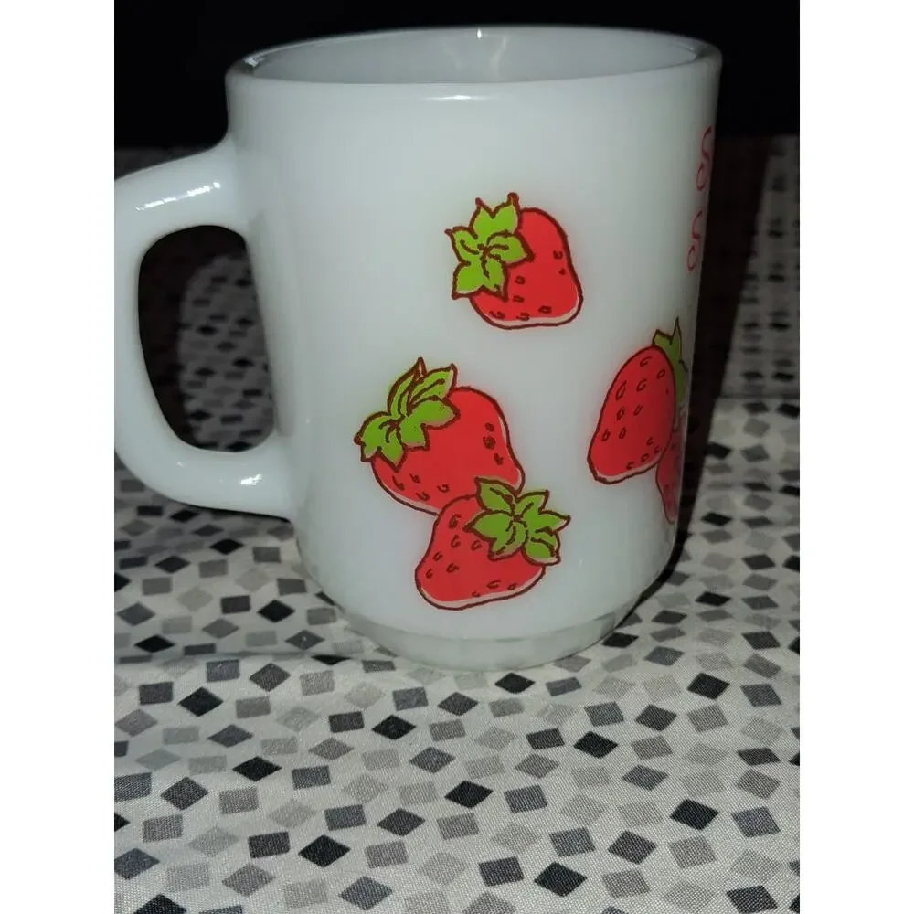 Anchor Hocking Fire King White Milk Glass Strawberry Shortcake Mug Vintage -Mint